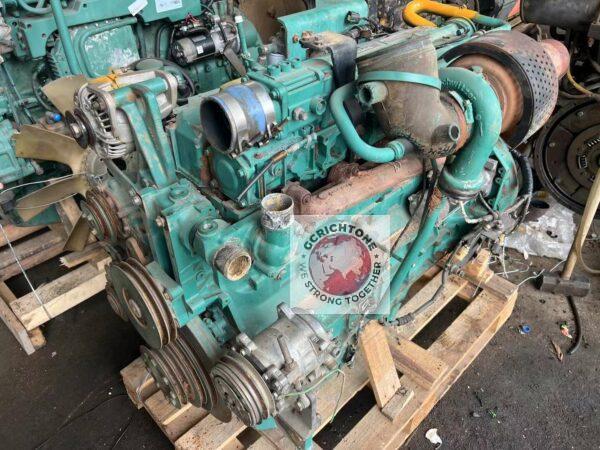 Дизельный двигатель внутреннего сгорания ДВС Volvo VOE14519202 (2) Дизельный двигатель внутреннего сгорания ДВС Volvo VOE14519202