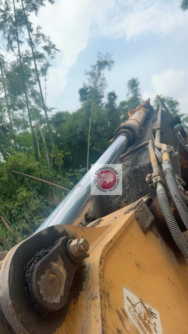 Гидроцилиндр рукояти Hyundai R330LC-7 31Q9-50130 (4) Гидроцилиндр рукояти Hyundai R330LC-7 31Q9-50130